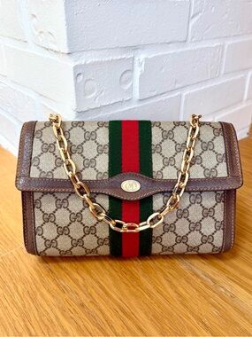 Gucci Authentic Vintage GG Supreme Sherry Line Clutch / Shoulder Bag